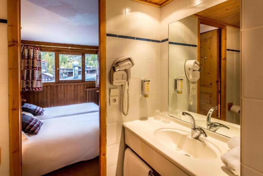 Les Cretes Blanches Hotel Val-d'Isere Luaran gambar