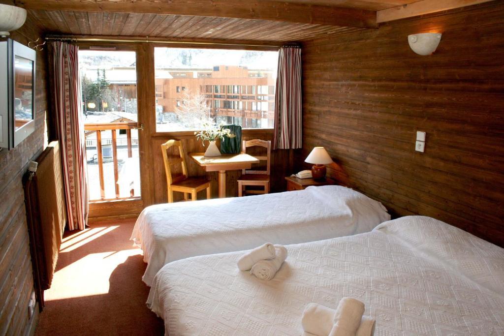 Les Cretes Blanches Hotel Val-d'Isere Bilik gambar
